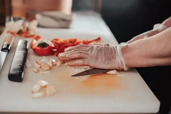 Illustration de l’article : Mise en place cuisine : la routine qui sauve ton service